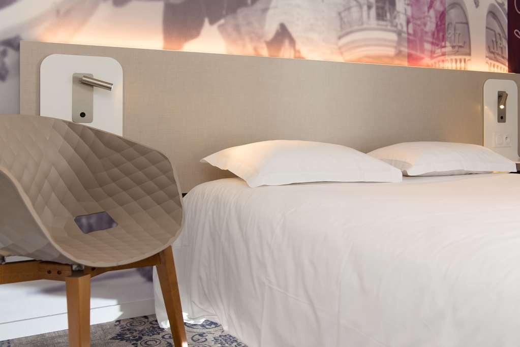 Brit Hotel Nantes Vigneux - L'Atlantel Room photo