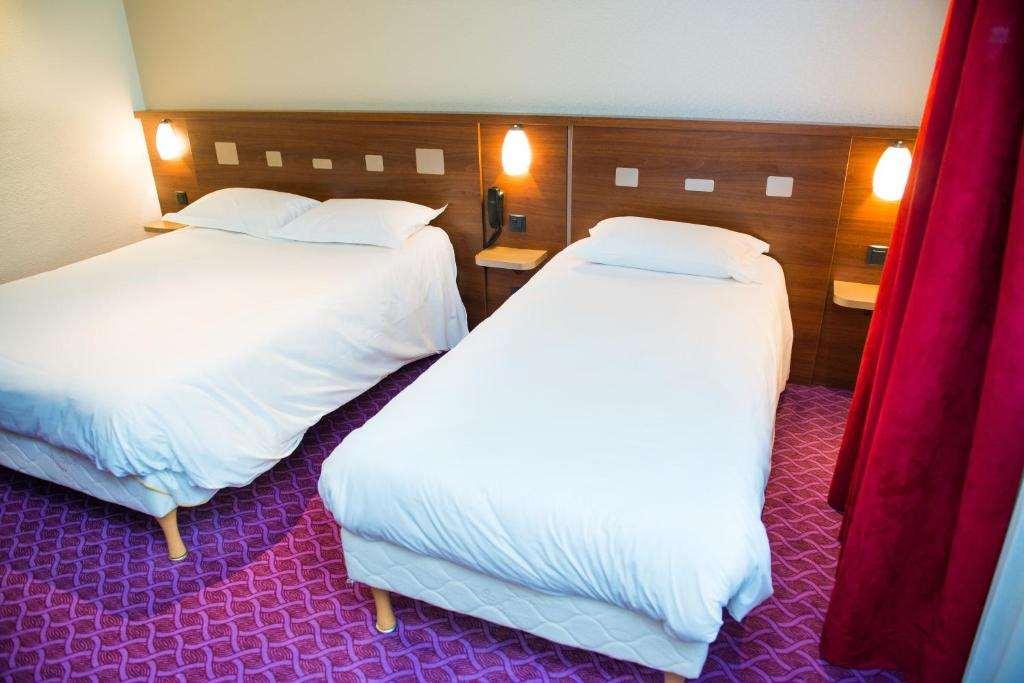 Brit Hotel Nantes Vigneux - L'Atlantel Room photo