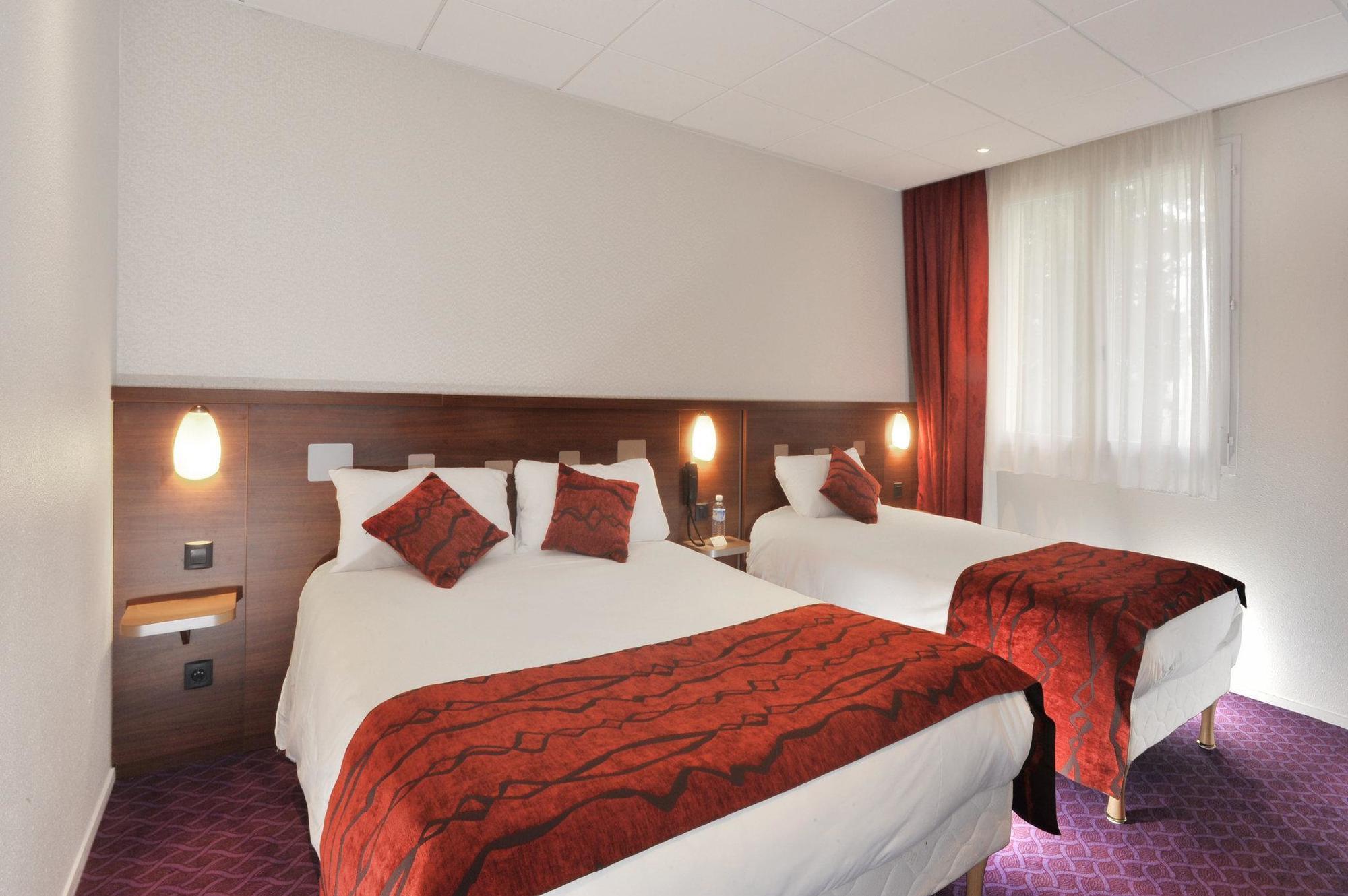 Brit Hotel Nantes Vigneux - L'Atlantel Exterior photo